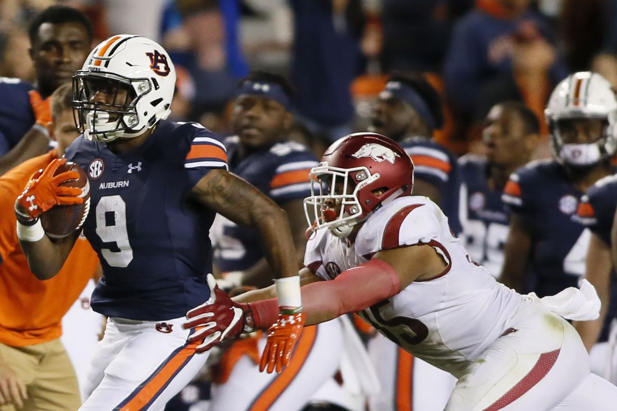 NCAA Football: Arkansas at Auburn