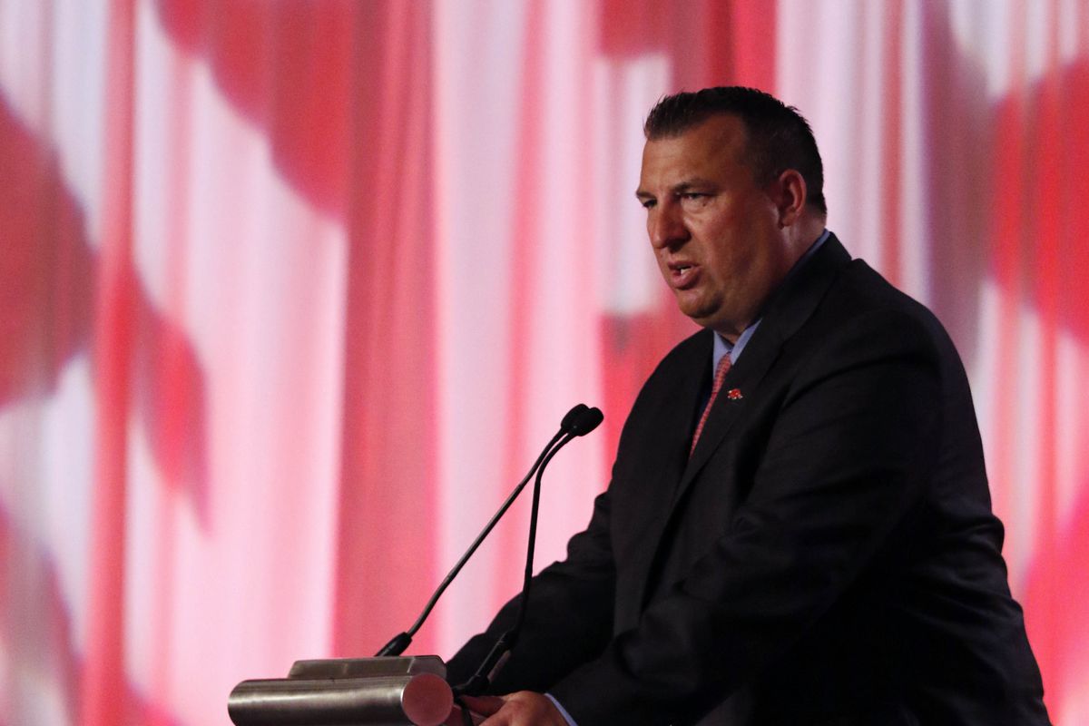 With Steve Spurrier gone, the crown is his for the taking 